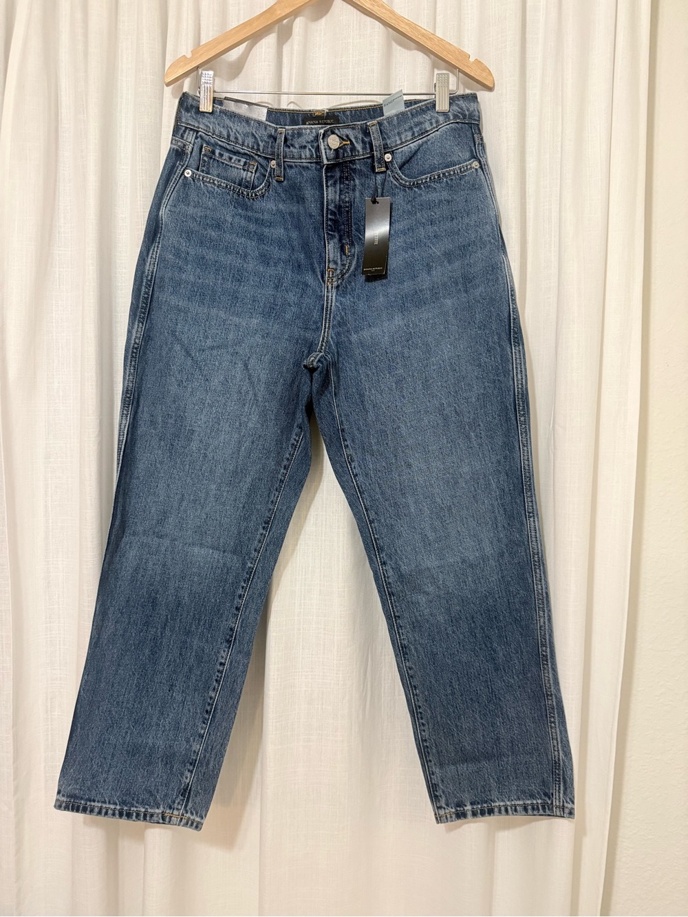 Banana Republic Classic High-Rise Straight Leg Women's Jeans - Blue